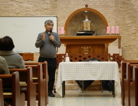 찬미예수님, 2025년 12월 13일 대림특강1(홍성남 마태오 신부님) 사진입니다.